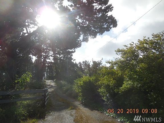 3rd image of 2027 S Montesano St