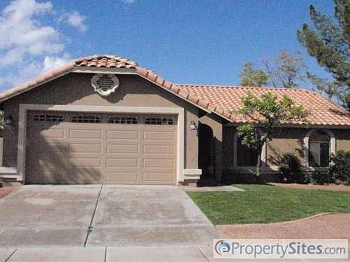 2nd image of 1326 W Cove Dr