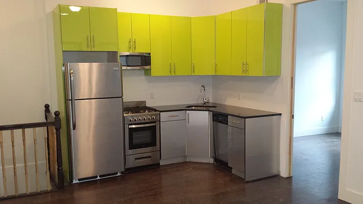 Rented by RS Bracha | media 2