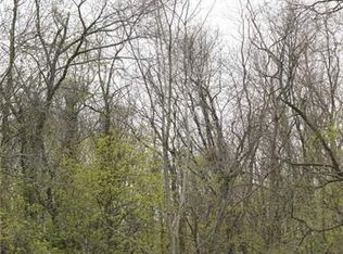 Oakwood Rd, Huntington, NY 11743