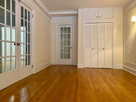 4th image of 910 W End Ave APT 1D