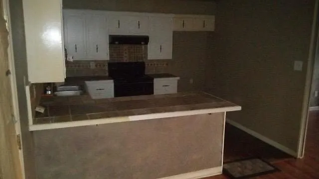 423 Woodland St — Photo 17