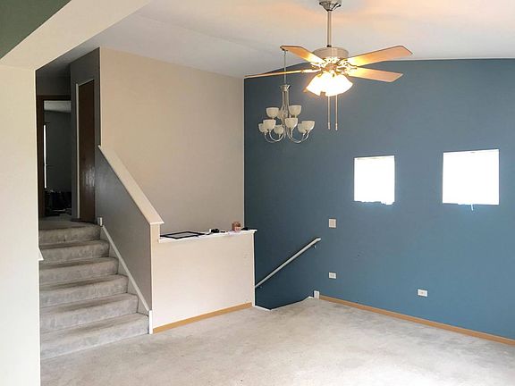 4th image of 1354 Acorn Dr