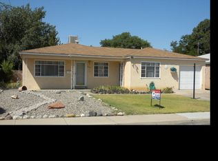 2141 Glorieta St NE, Albuquerque, NM 87112