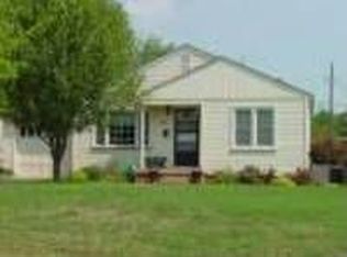 709 W C Ave, Elk City, OK 73644