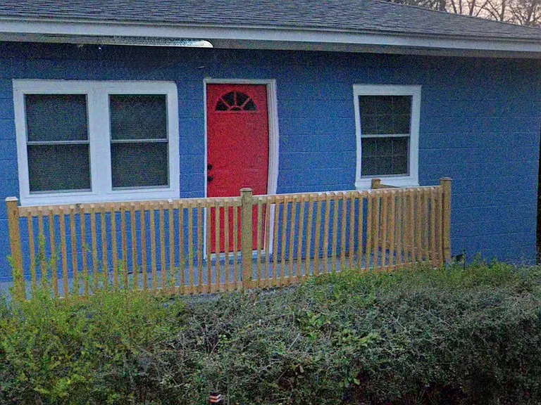 1308 Goff Ave — Photo 1