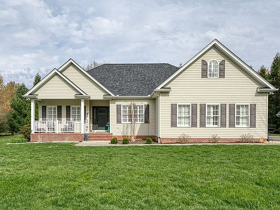 2nd image of 3914 Olyvia Ct