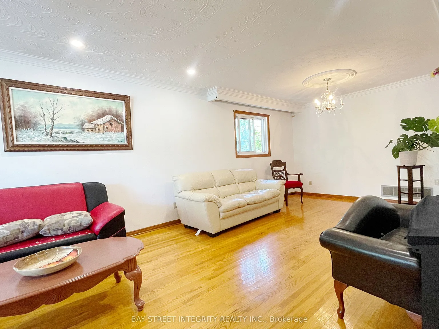 3 bed, $3,400 — Photo 3