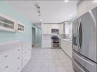 18 Magic Mountain Drive, Coram, NY 11727