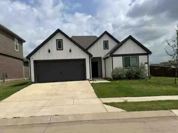 13177 S Haven Way, Aubrey, TX 76227