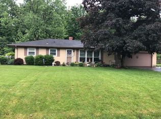 7914 Sunny Ln, Fort Wayne, IN 46835