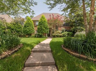 15503 Park Estates Ln, Houston, TX 77062