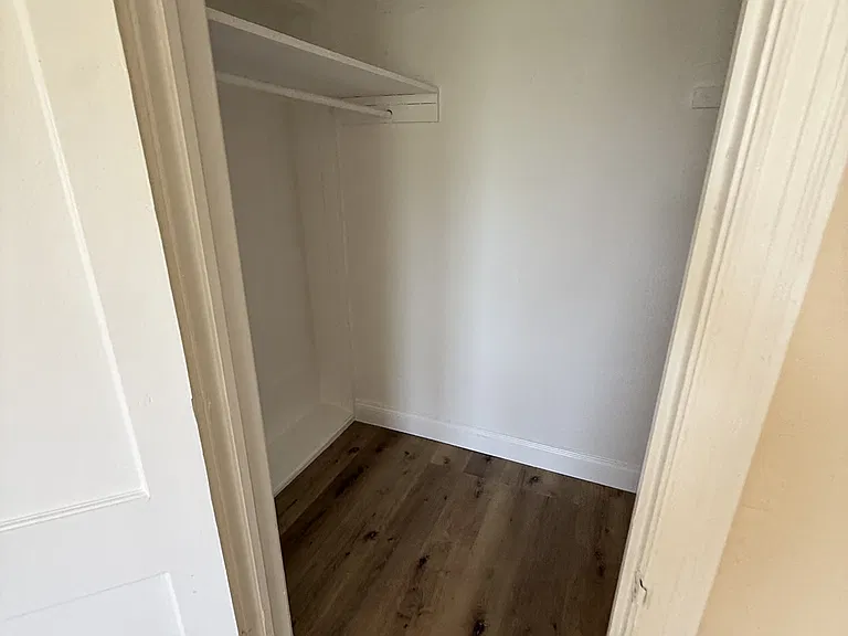 313 S Pleasant St #2 — Photo 5