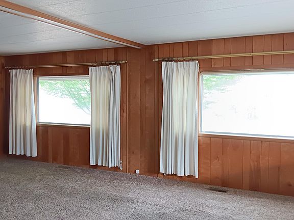 3rd image of 2252 Table Rock Rd Space 81