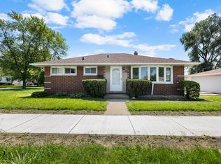 860 N Jay St, Griffith, IN 46319