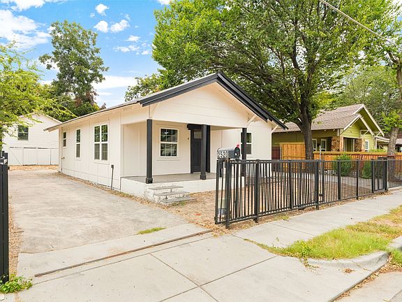 4th image of 2520 Dell St