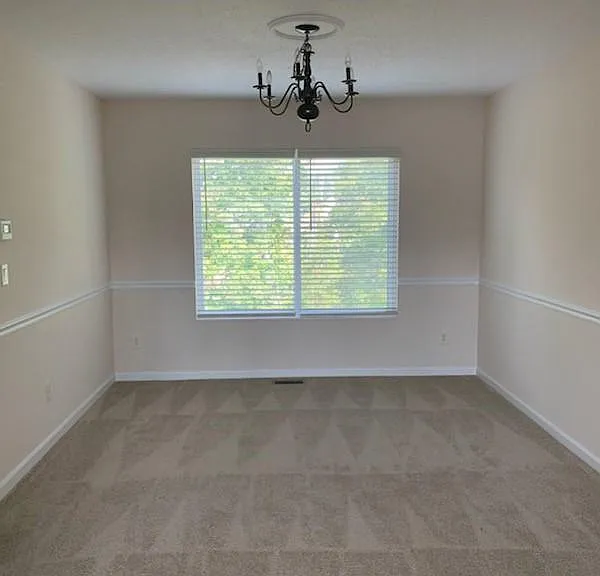 9653 Cloveridge Dr — Photo 12