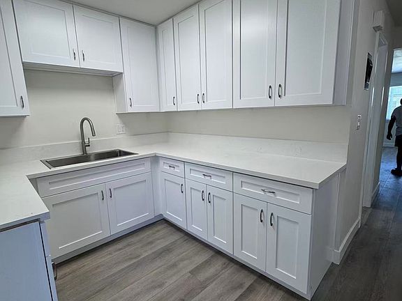 2nd image of 2630 Milton Ave APT 2