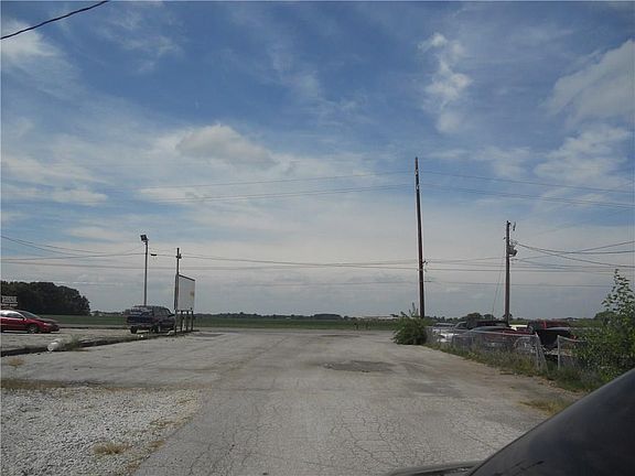 5th image of 4711 N State Road 135