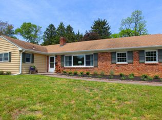 16 Meadow Way, Red Bank, NJ 07701