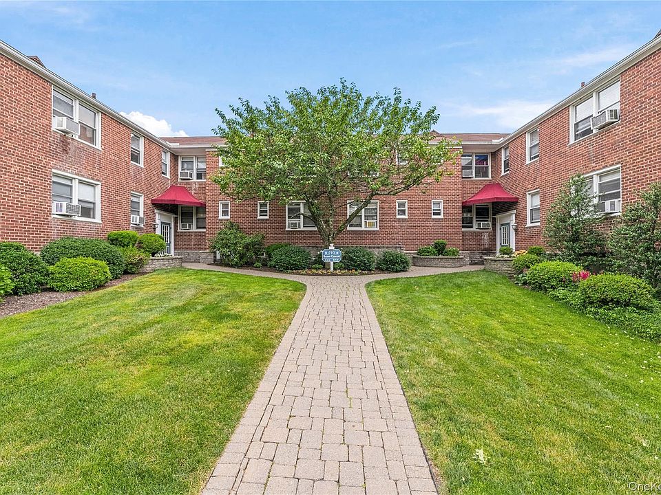1st image of 9 Bryant Crescent #1G