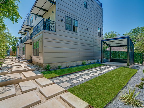 5th image of 222 S Olive St #1102
