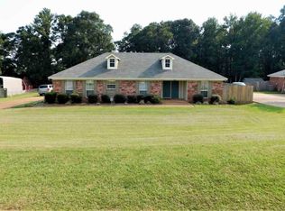 308 Ridge Park Dr, Raymond, MS 39154