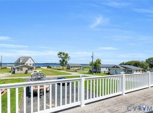 111 Marine Dr, Dunnsville, VA 22454