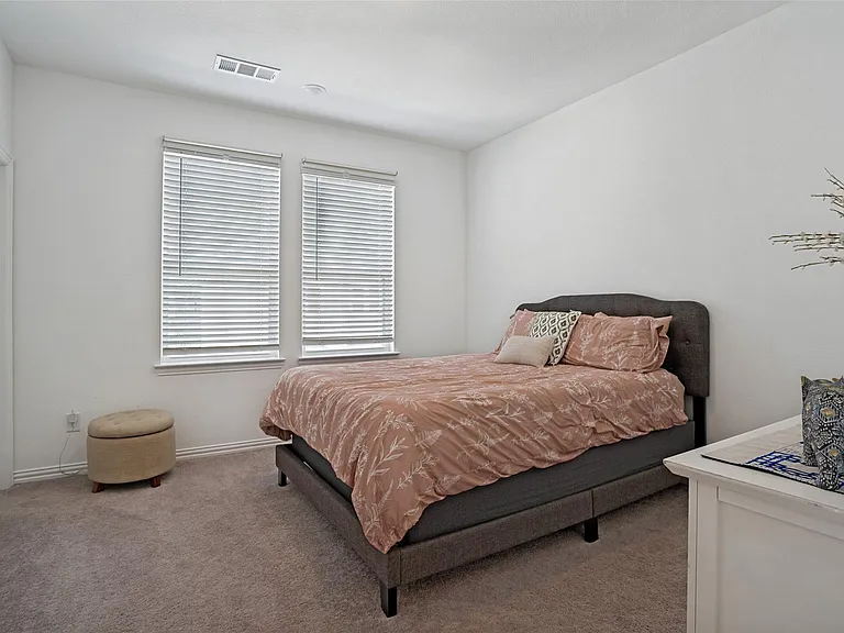 8875 Stablehand Mews — Photo 27