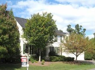 8218 Westwood Mews Ct, Vienna, VA 22182