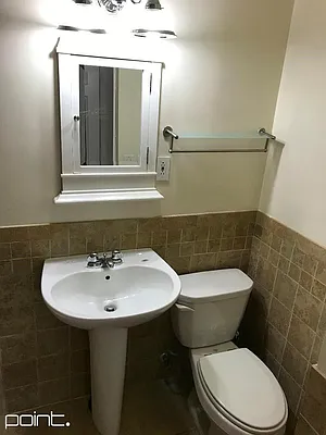 Rented by Point NYC | media 4