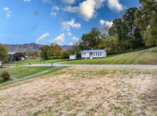 Dillow Hill Dr, Chuckey, TN 37641