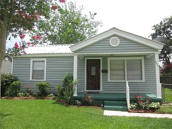 4th image of 4621 Gallatin St