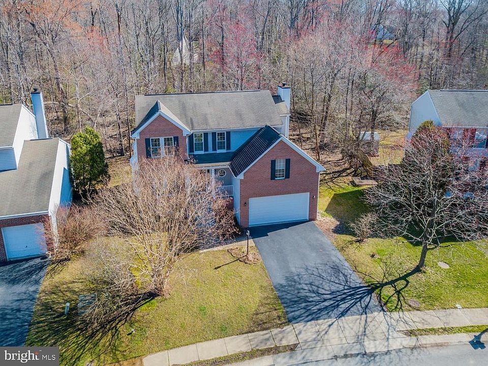 1st image of 1821 Harewood Ln
