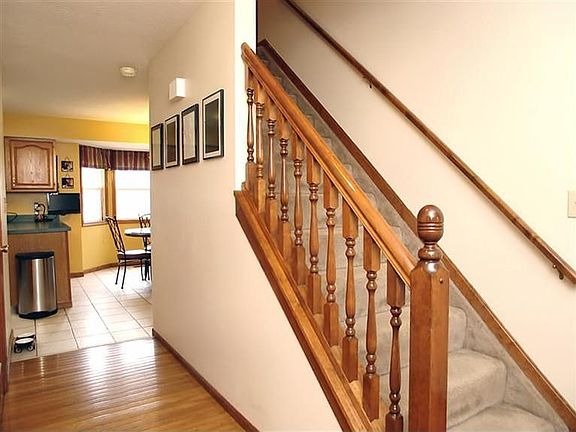 3rd image of 7278 Cimmeron Dr