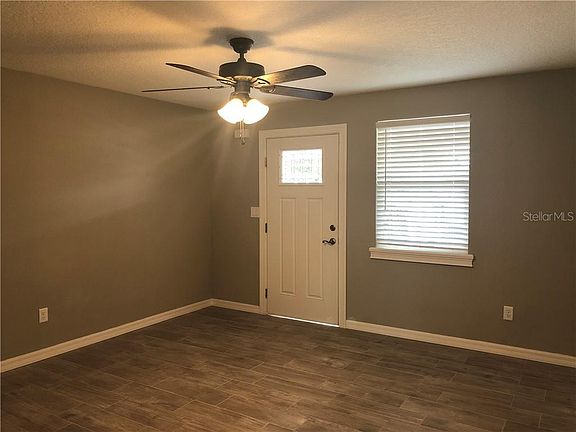 2nd image of 1456 N Normandy Blvd