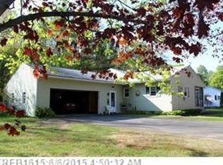 64 Woodridge Dr, Manchester, ME 04351