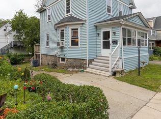 34 Knoll St, Roslindale, MA 02131