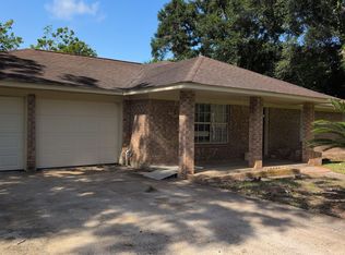327 Primrose Rd #3, Freeport, TX 77541