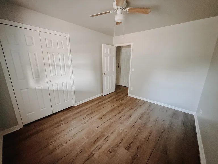 6336 N Hammond Ave — Photo 19