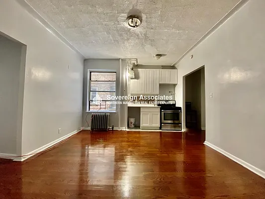 Rented by Sovereign Associates | media 18