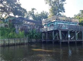 7620 Bluff Point Rd, Gautier, MS 39553