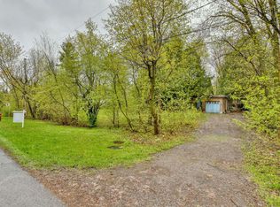 312 Rue Westward, Rosemere, QC J7A 1T1
