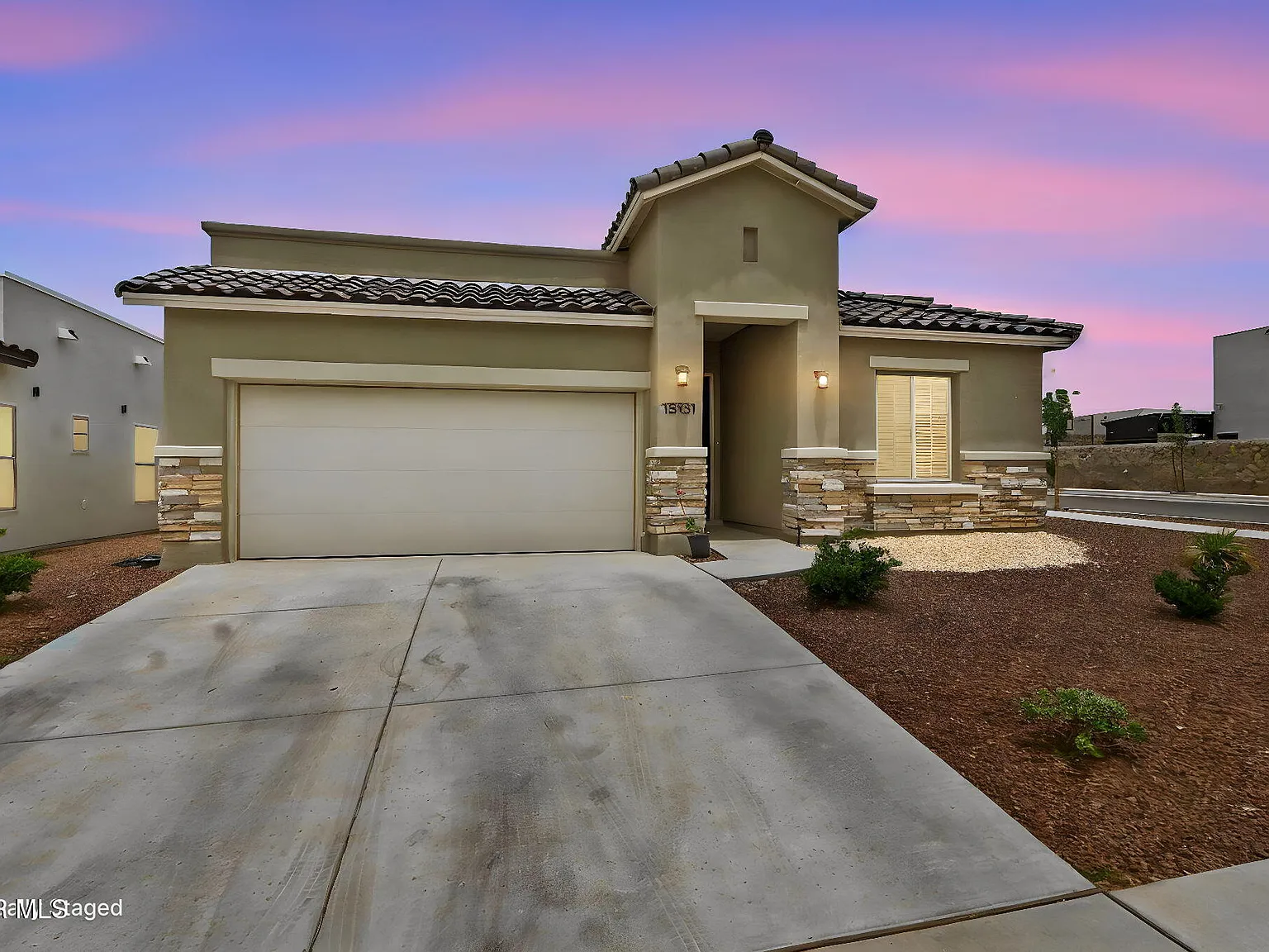 3 bed, 2.0 bath, 1512 sqft, $2,000 — Photo 4