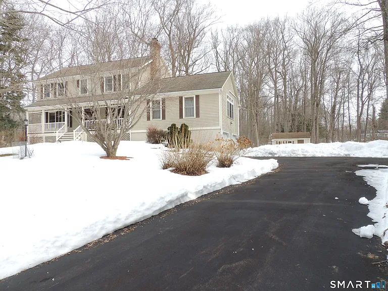 12 Cardinal Ln — Photo 36