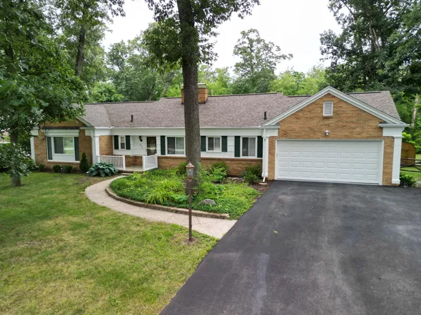 4315 Robinhood Ln, Toledo, OH 43623