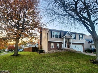 9728 Grist Mill Run, Olmsted Falls, OH, 44138