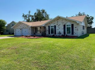 7000 Melody Dr, Port Arthur, TX 77642