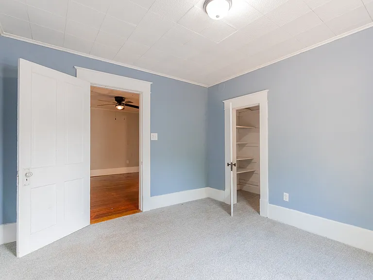 2162 W Lowry St — Photo 22