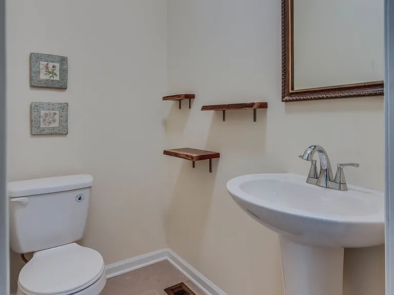 1408 Cedar Hill Rd — Photo 28